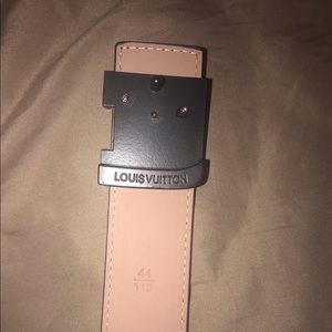 Louis Vuitton belt